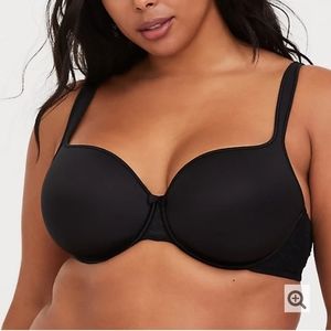 Torrid full coverage lightly lined bra